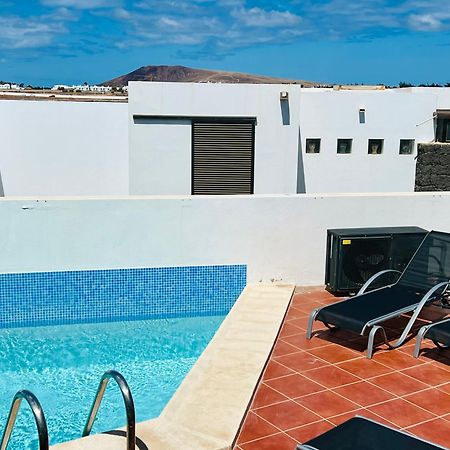 Trendy Villa Isabella Плая Бланка Екстериор снимка