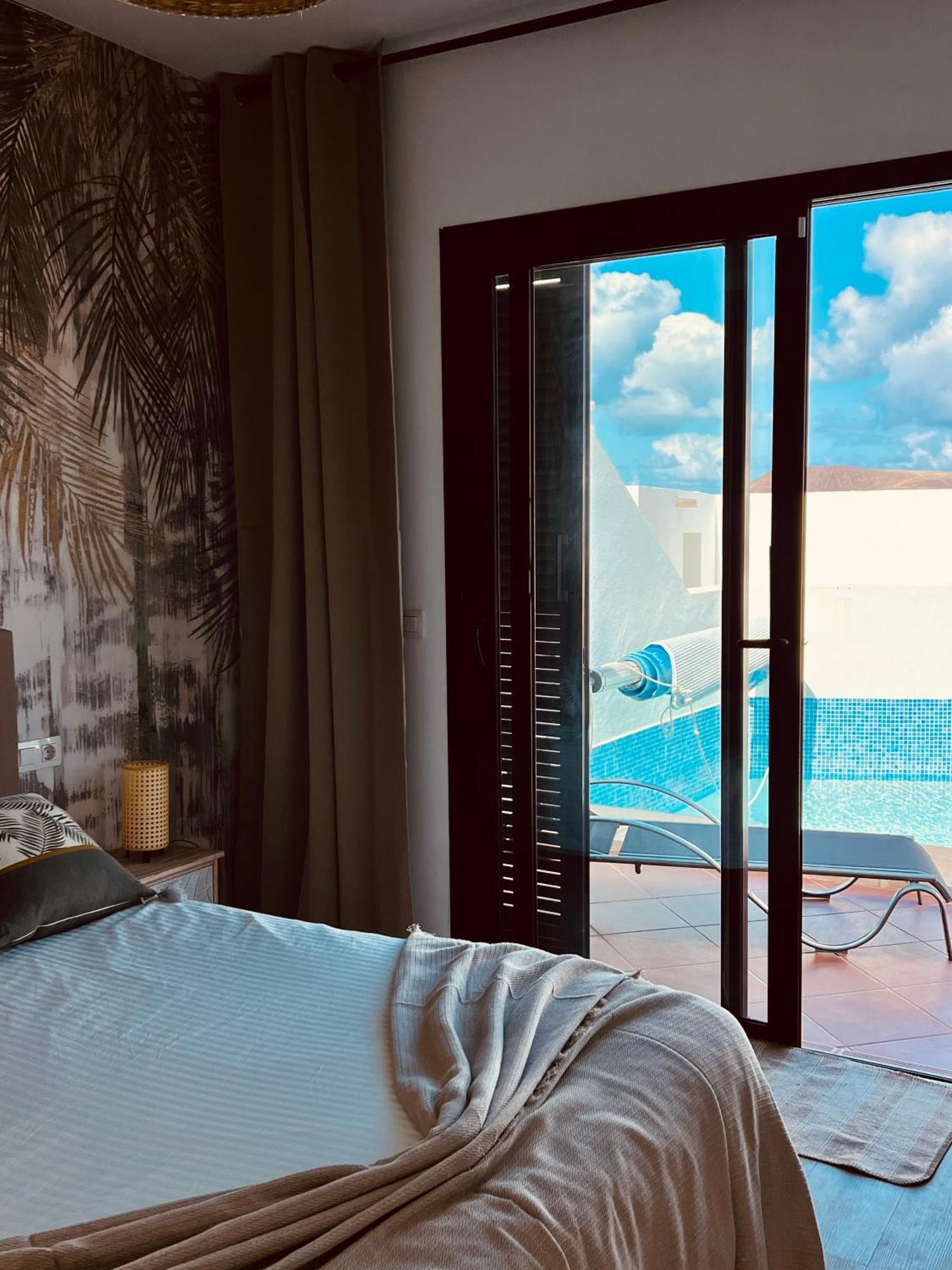 Trendy Villa Isabella Плая Бланка Екстериор снимка